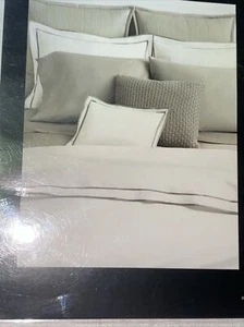 Ralph Lauren Home Spencer Matelasse KING SIZE White Quilt/Coverlet- NEW $385 - Picture 1 of 5