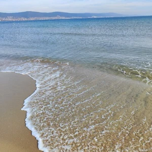 Ferienwohnung Bulgarien direkt an Sonnenstrand 200 Meter zum Meer zu vermieten - Bild 1 von 20