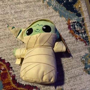 Grogu Baby Yoda Star Wars Mandalorian Halloween Mama Plüsch Neu - Bild 1 von 7