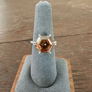 Bombe Party Größe 7 LIEBE IN JEDER SCHICHT Rauchtopas CZ Ring auf Rhodiumplatte - Bild 1 von 5