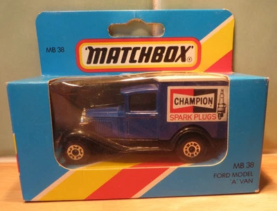 Matchbox - MB38 - FORD MODEL VAN - CHAMPION SPARK PLUGS - Image 1 of 4