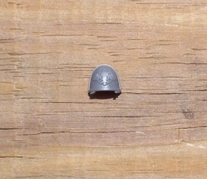 40K Space Marines Deathwatch Kill Team Shoulder Pad Raven Guard Bits - Picture 1 of 1