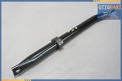 Soporte de barra de soporte de radiador inferior derecho BMW 528i M6 2009-2019 - OEM 51647187096 Foto 1 de 4