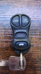 Keyless Remote LHJ002 Town Car Continental Mark Lincoln 95 96 97 Key Fob OEM Fab - Picture 1 of 3