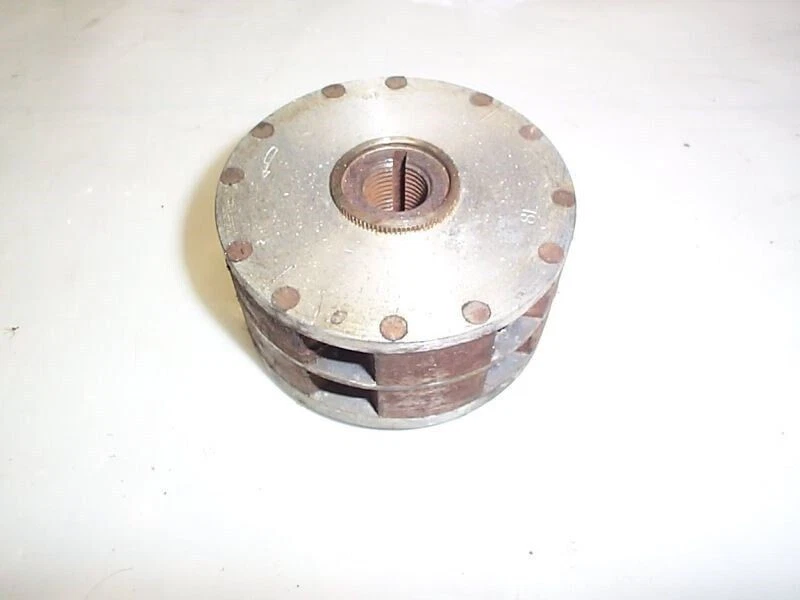 ROTOR SUZUKI HUSTLER T250 TC305 T305 T350  Foto 1 de 4