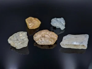 Topacios raros Volodarsko-Volynskoye - 5 piedras preciosas - 142 quilates. Ucrania - Imagen 1 de 5