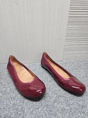 Sapato Feminino Vionic Anita 9.5 Borgonha Couro Patente Envernizado Balé Liso Slip On - Imagem 1 de 4
