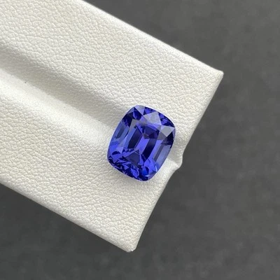 Tanzanita azul violeta AAA+ 5,96 quilates certificado GIA 5,97 quilates - 11x9 mm (TN0897) Foto 1 de 4