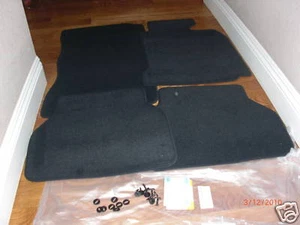 97-2003 BMW E39 RHD 523i 520i 530d 535i 540i M5 528i 525d Floor Mats Genuine OEM - Picture 1 of 1