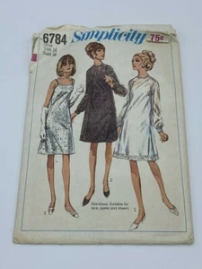 Simplicity Slip-Vestido & Vestido Patrón # 6784, Talla 16 Miss, Bust 36" - Corte - Imagen 1 de 1