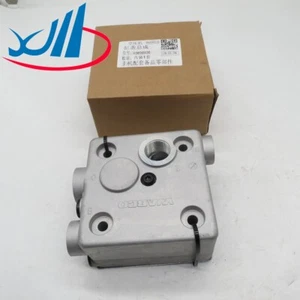 Air compressor cylinder head  ISG Air Compressor Assembly 3696936 - Picture 1 of 7