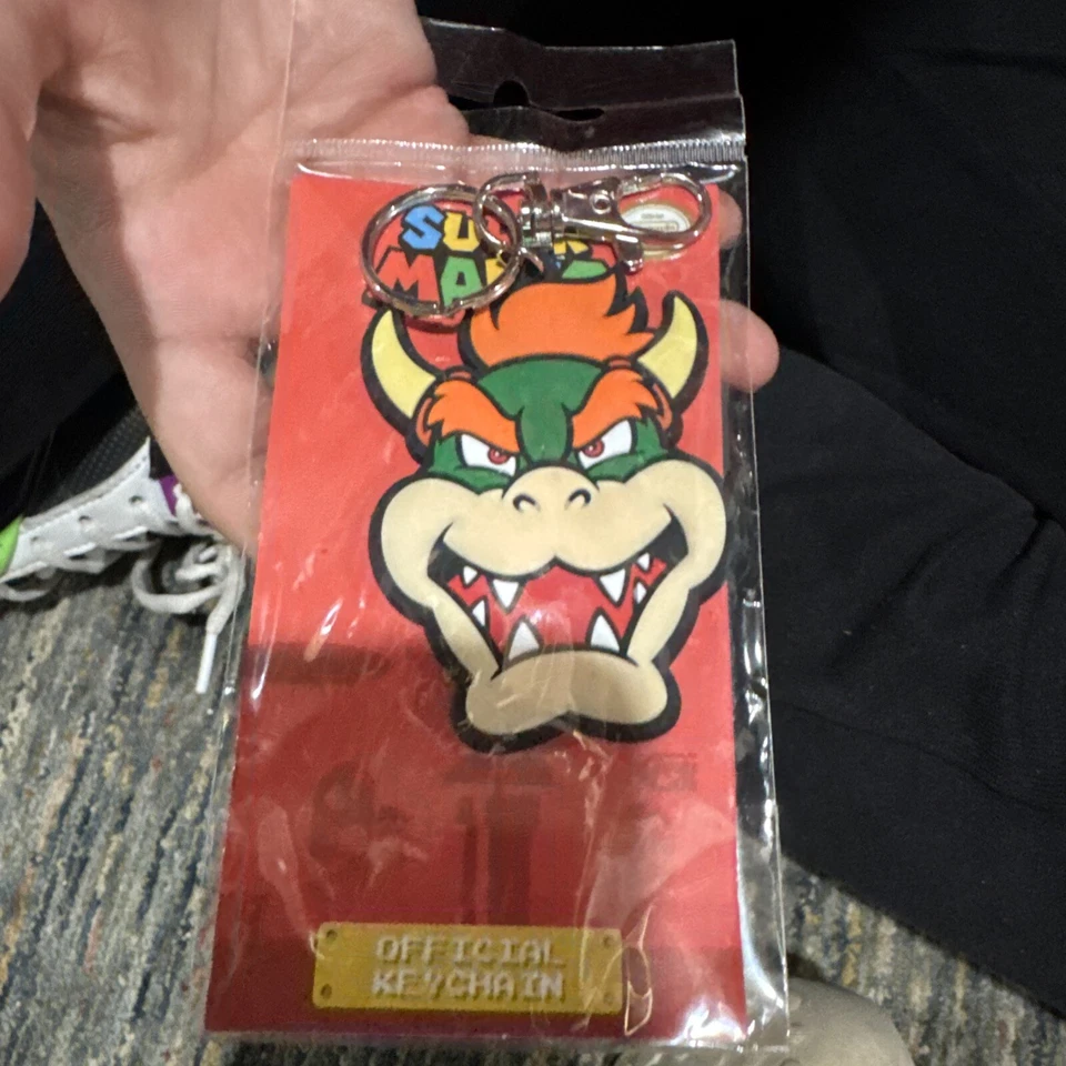 Llavero de goma PVC suave Super Mario - Bowser (cabeza) - con licencia oficial Foto 1 de 1