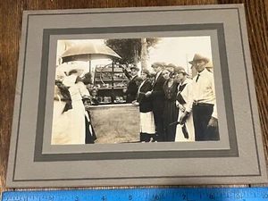 Henry Klebe Columbia St Fort Wayne IN Game of chance gambling photo 1920s - Picture 1 of 2