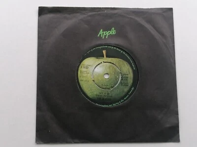 THE BEATLES   UK 45  LET IT BE    1972 PRESSING  TAPERED KNIFE EDGE POLO RINGS - Bild 1 von 4