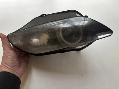 04-06 Yamaha YZF R1 Right Headlight - Image 1 of 4