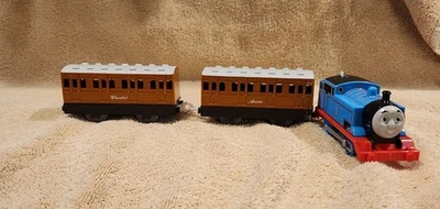 Motor Thomas Trackmaster Motorizado 2013 Thomas Tirando Clarabel & Anne Foto 1 de 4