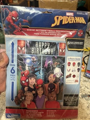 Ultimate Spider-Man Scene Setter Wall Decorating Kit Birthday Party Background - Image 1 of 2