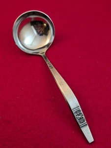 Japan MADEIRA Stainless Unknown Mfg Satin Gravy Ladle Silverware - Picture 1 of 5