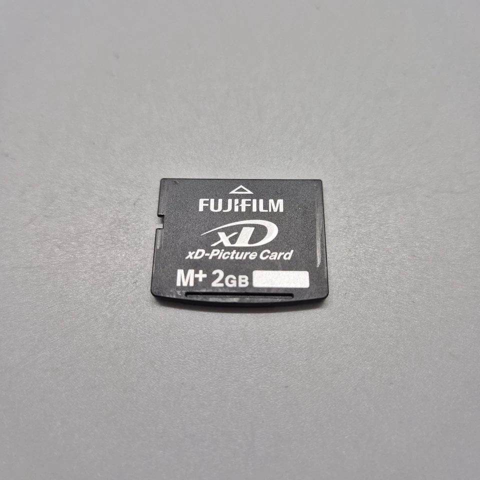 xD Picture Card 2GB Fujifilm Type M+ - Image 1 of 2