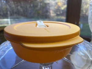 Neu Tupperware 2 1/2 Kristall Welle Schüssel - Bild 1 von 2