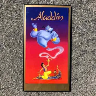 Póster artístico enmarcado de colección de los 90’s Disney’s Aladdin Cast Member edición limitada 112/5000 Foto 1 de 4