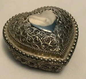 ELEGANCE Silver Plated Zinc Relief Heart Shaped Trinket Box Purple Velvet Liner - Picture 1 of 5
