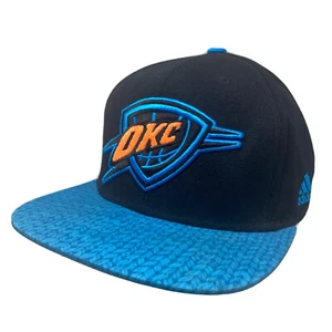 Para Hombre Adidas NBA Oklahoma City Thunder Negro Azul Logotipo Ajustable Snapback Sombrero - Imagen 1 de 8