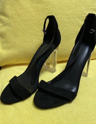 Zapatos usados abiertos negros con tacón alto de 4,5” y transparentes para mujer, buen estado Foto 1 de 4