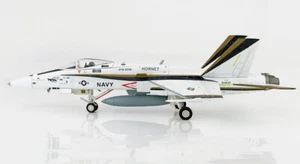 Hobby Master 1/72 HA3525 F/A-18C Hornet NADEP North island 30° anniversario nuovo - Foto 1 di 4