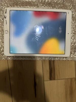 Apple iPad Air 2 16GB, Wi-Fi + Cellular (Unlocked), 9.7in - Gold - Image 1 of 3