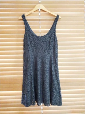 Vestido gris para mujer Apt 9 mediano sin mangas de encaje gris Foto 1 de 4