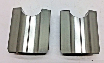 Junta de abrazadera de manillar inferior universal de 65 mm Zeta OEM ZE31-4265 NUEVO DE STOCK Foto 1 de 4