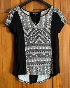 Women's NEW Cable & Gauge Short Sleeve Black & White Blouse - M - Picture 1 of 4