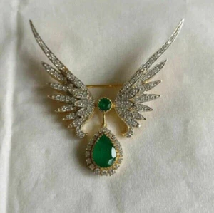 3CT Pear & Round Emerald Butterfly Brooch Pendant Shape 14K Yellow Gold Finish - Picture 1 of 5