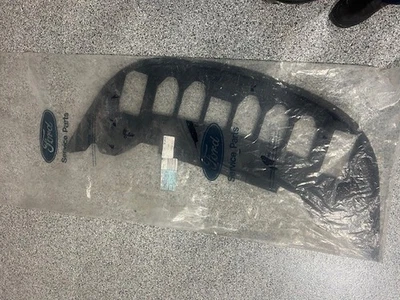 Ford Thunderbird, Cougar 1996 -1997  Lower Front Bumper Air Dam F6SZ 17626AA - Image 1 of 3