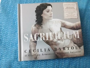 SACRIFICIUM - 2 CD Deluxe Edition. plus Bildwörterbuch "nicht neu, schön" - Bild 1 von 5