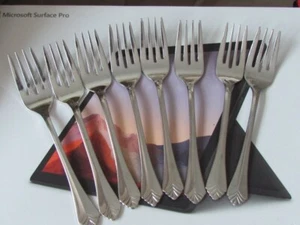8 Arona Lagostina 18/10 Stainless Steel Set Lot Salad Pie Fish Forks - Picture 1 of 12