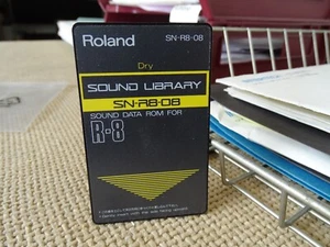 Roland SN-R8-08 Soundbibliothek ROM-Karte (trocken) - Bild 1 von 6