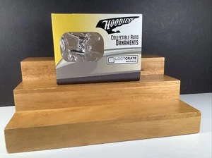 NEW Arrow Hoodies Collectible Car Auto Ornaments Loot Crate Lootcrate Exclusive - Picture 1 of 4