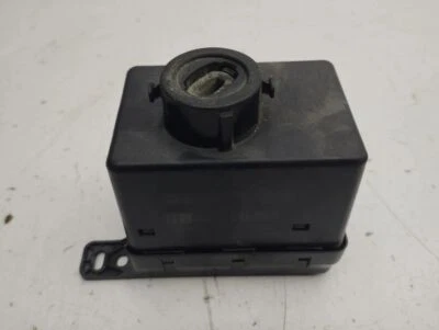 Chrysler Town & Country V 2008 Ignition Switch Lock Barrel Key AMD132677 - Image 1 of 4