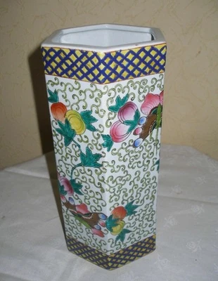 RARE ANCIEN Vase Chinois Famille Rose République Papillons Qianlong Marque signé - Photo 1/4