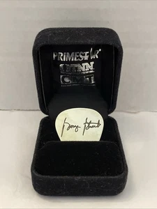 Primestar-TNN-CMT-George Strait gravierte Signatur Metall Chrom Gitarren-Plektrum - Bild 1 von 6