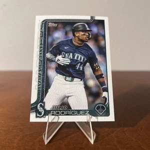 2025 Topps Series 1 #266 Julio Rodriguez 16/50 Base Canvas SSP -look close- - Bild 1 von 6