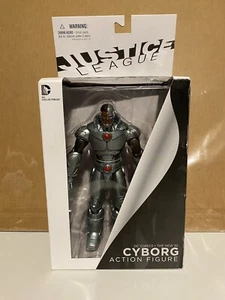 Dc Comics Cyborg Action Figure The New 52 New In Box - Picture 1 of 5