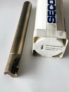 Seco End Mill Ø20 R217.79-1820.0-09-2AN  for Inserts XO..0903. NEW - Picture 1 of 3