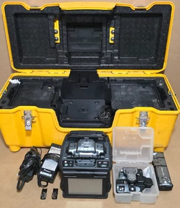 AFL Fujikura 90R R Ribbon Fiber Fusion Splicer mit CT-50 Cleaver RS-03 Stripper USA - Bild 1 von 10