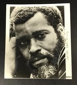 Original 1979 Press Photo James Earl Jones Broadway Show Othello Actor Movie VTG - Picture 1 of 2