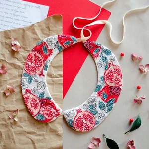 Cross Stitch Kit Collar - Pomegranat, Collar Making Kit, Detachable Collar DIY - Picture 1 of 6