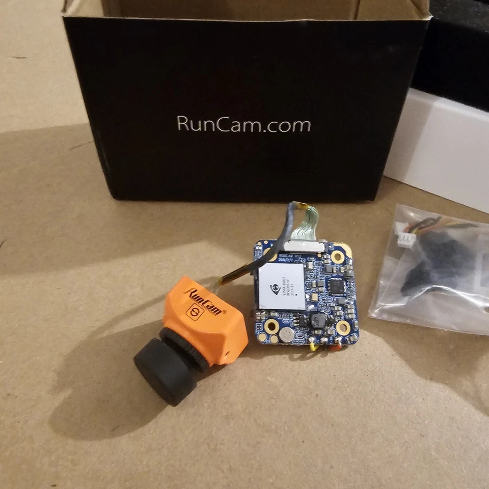 Venda!! Câmera RunCam Split 3 Micro HD FPV. NOS - Imagem 1 de 4