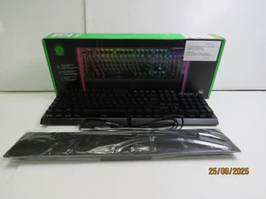Razer BlackWidow V4 Pro Mechanical Gaming Keyboard GREEN SWITCHES - Picture 1 of 4